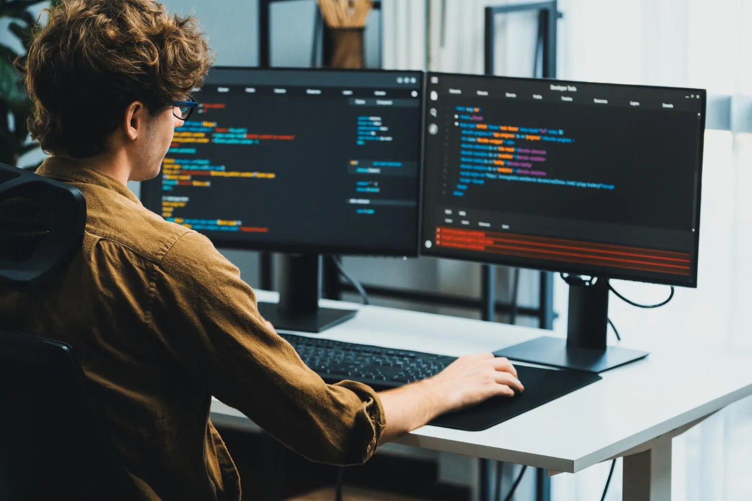 Plugins a medida vs. plugins genéricos: ¿Qué necesita realmente tu negocio?